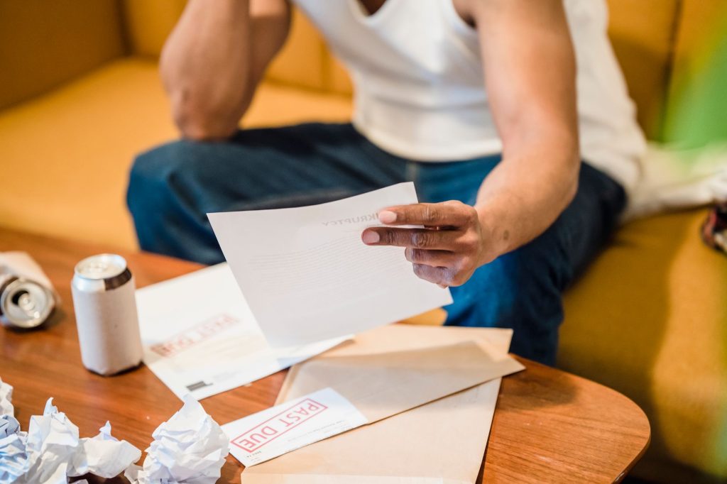 Dicas para Pagar Suas Dívidas Mais Rápido